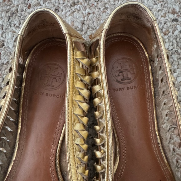 Tory Burch Huarache Gold Flat - Picture 4 of 5